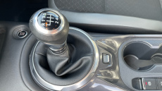 Nissan Juke 1.0 DiG-T 114 N-Connecta 5dr Petrol Hatchback